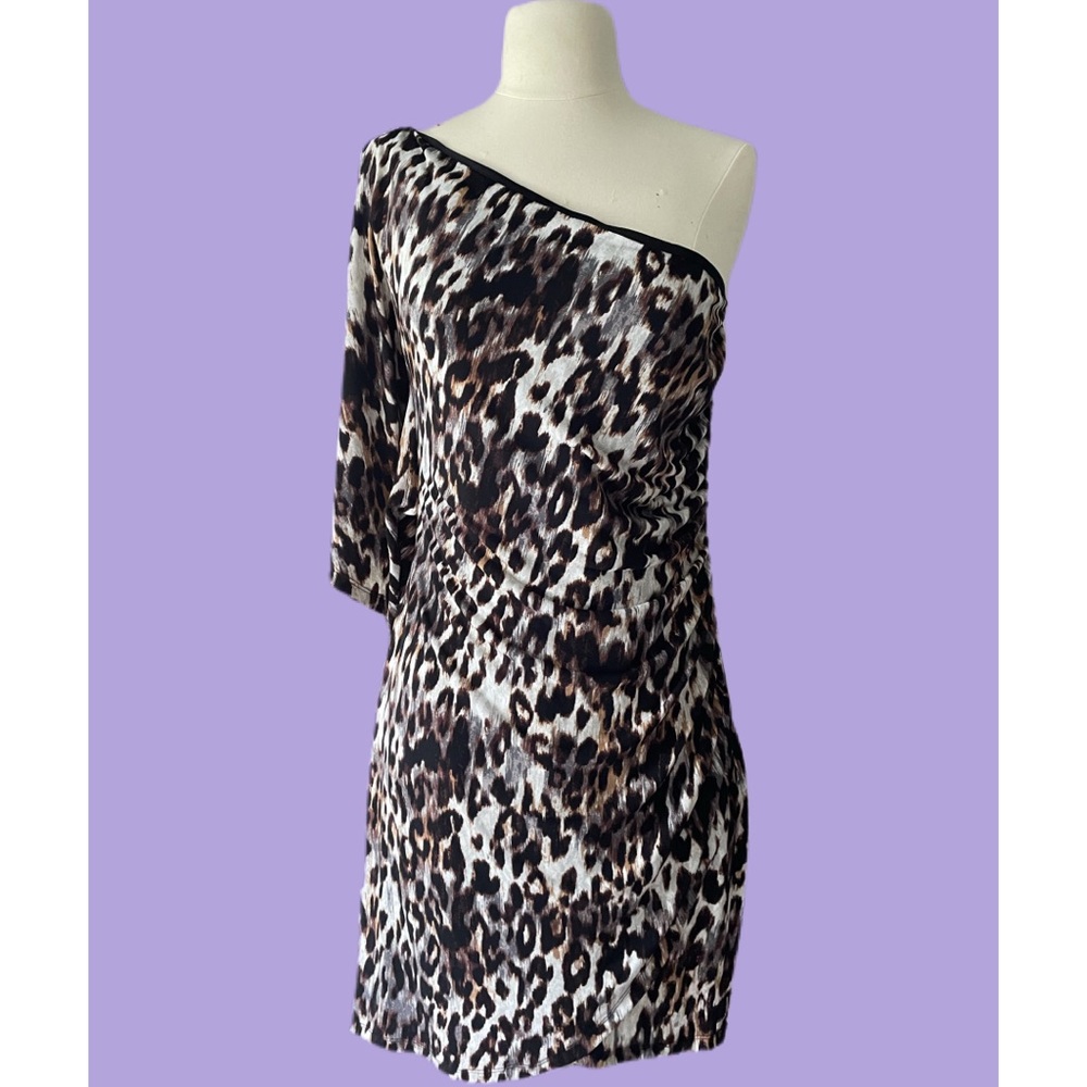 One shoulder Dress